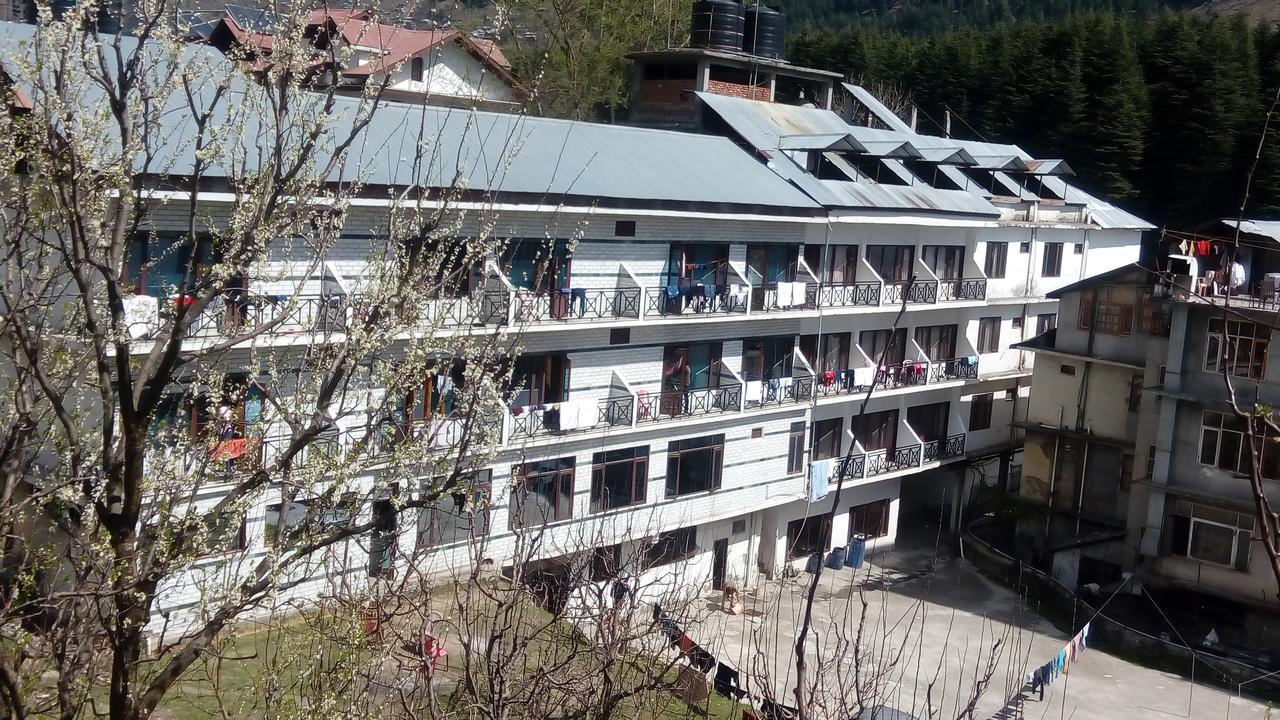Отель Nandini Palace Манали Экстерьер фото